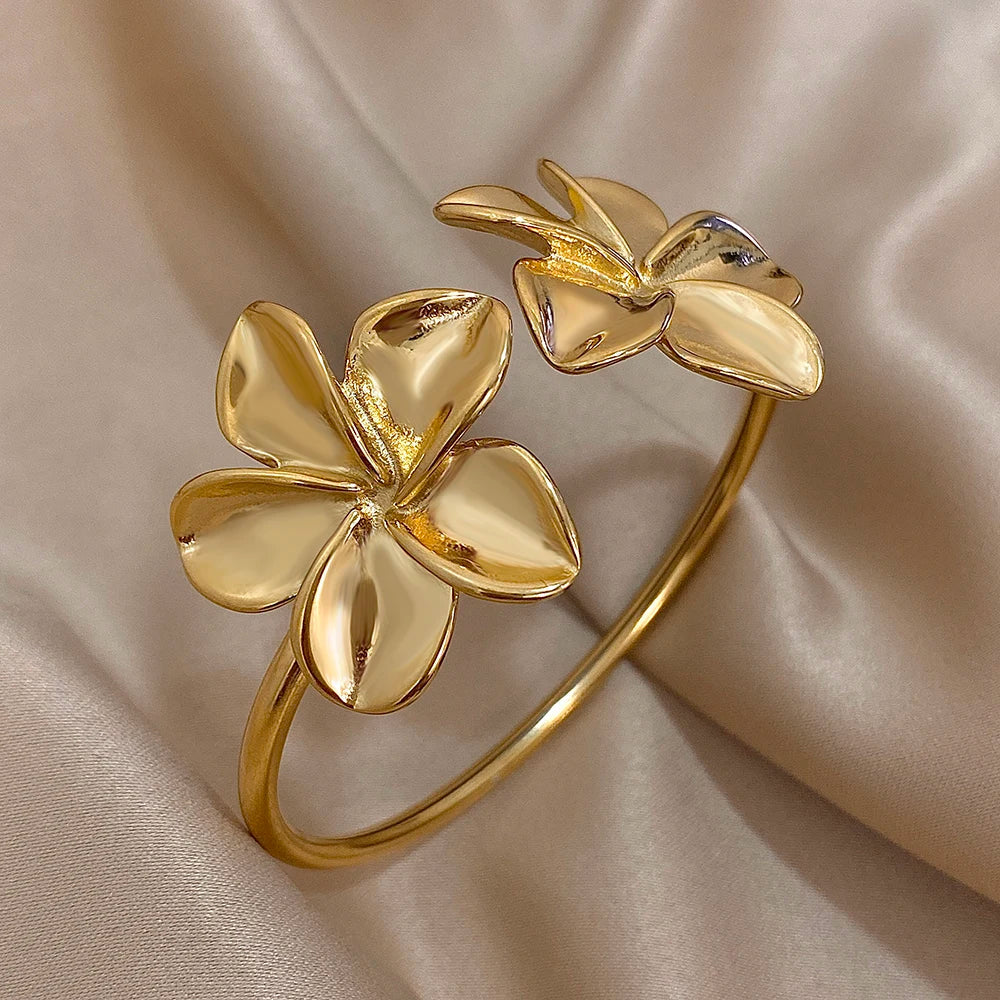 Gloria Flower of Love Bracelet | Gold